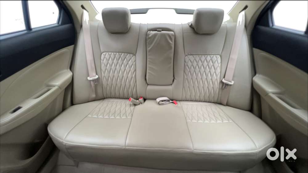 Maruti Suzuki Dzire 1.2 Vxi, 2019, Petrol