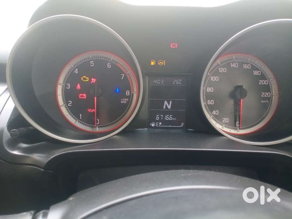 Maruti Suzuki Swift 1.2 Vxi (o), 2022, Petrol