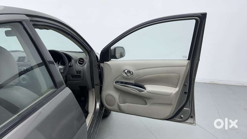 Nissan Sunny Xv, 2012, Petrol