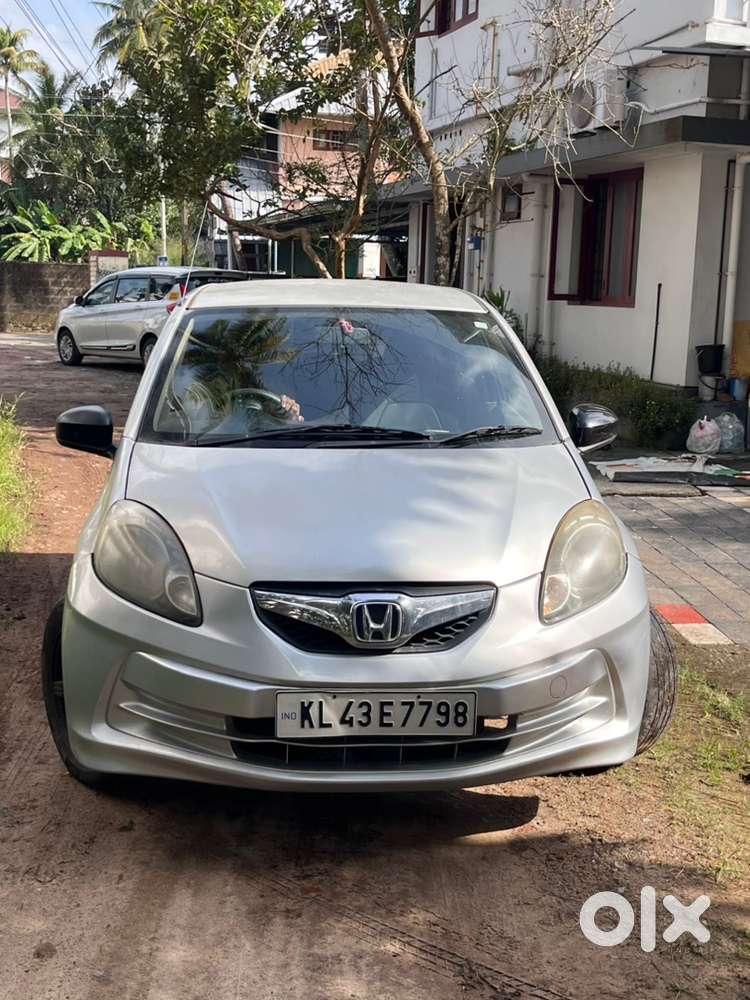 Honda Brio 2013 Low Km Driven