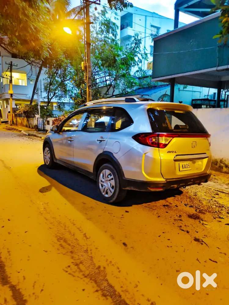 Honda Br-v 2017 Petrol  Immaculate Condition  Well Maintained