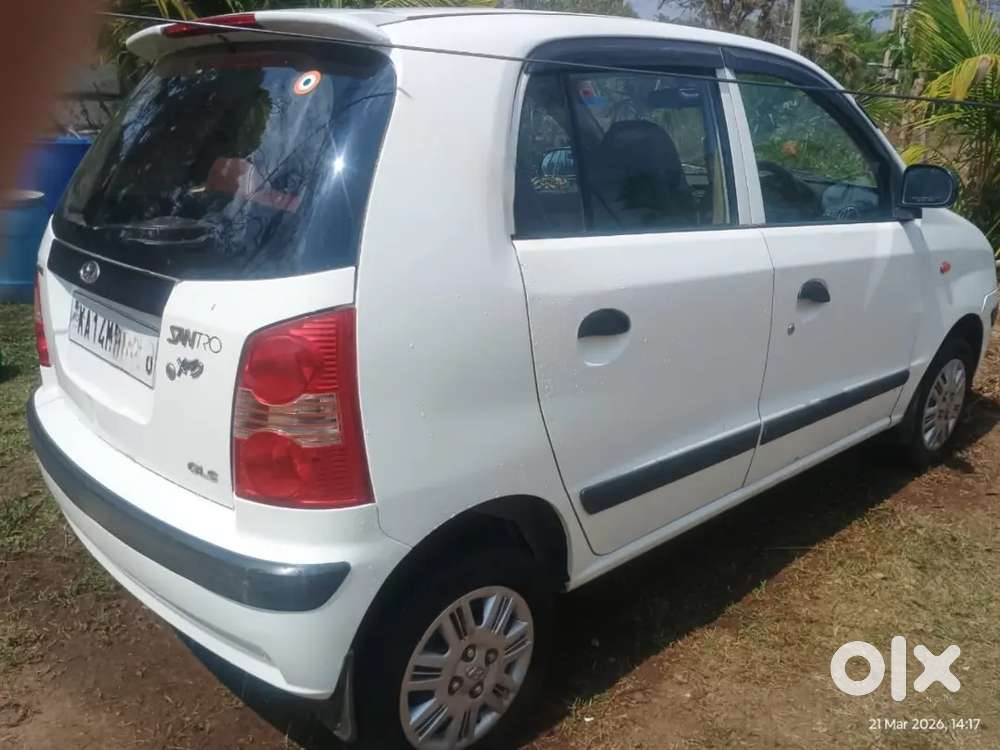 Hyundai Santro, 61,000 Km, Petrol, Price 1,95,000