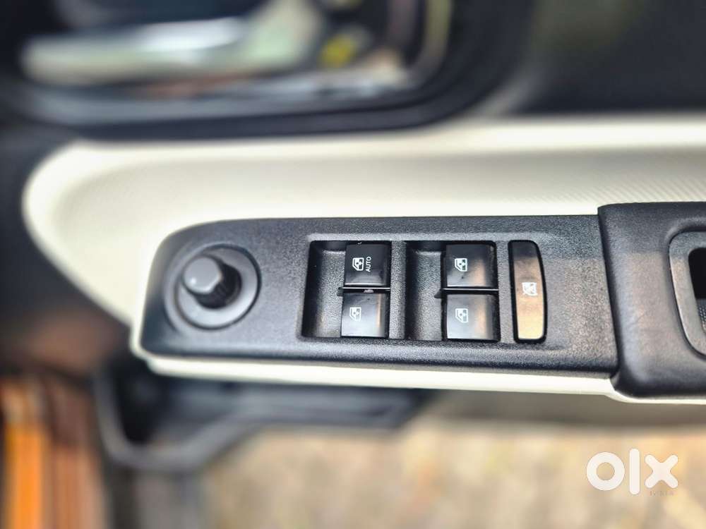 Mahindra Thar Roxx Mx5 Diesel At 2wd, 2025, Diesel