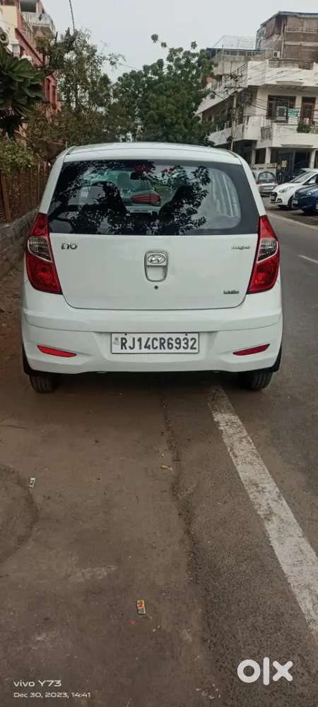 Hyundai I10 2013 Petrol 63000 Km Driven