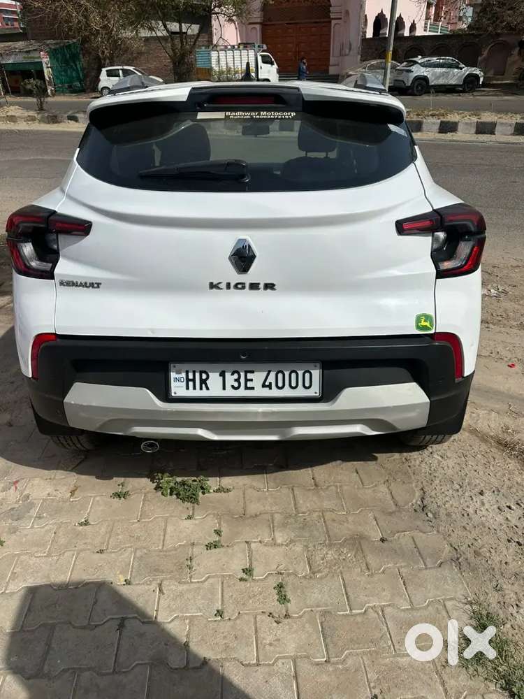 Vip Number Kiger Top Pure Petrol