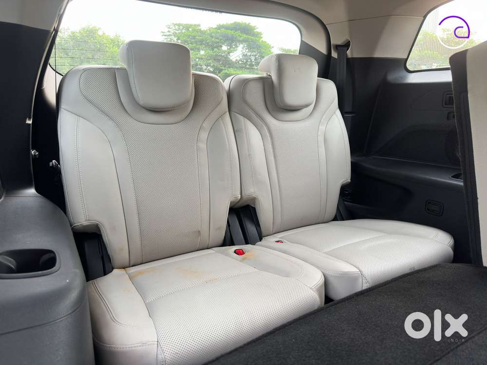 Mahindra Xuv700 2.2 Ax 7 Diesel At Luxury Pack Str, 2024, Diesel