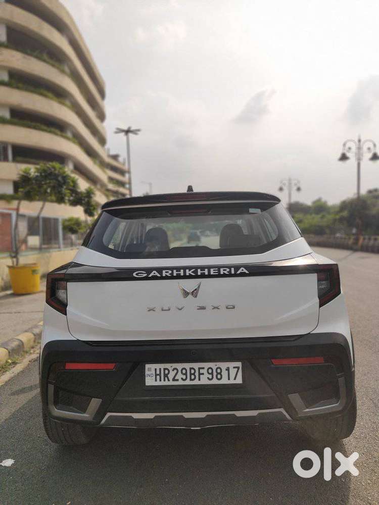 Mahindra Xuv 3xo, 2025