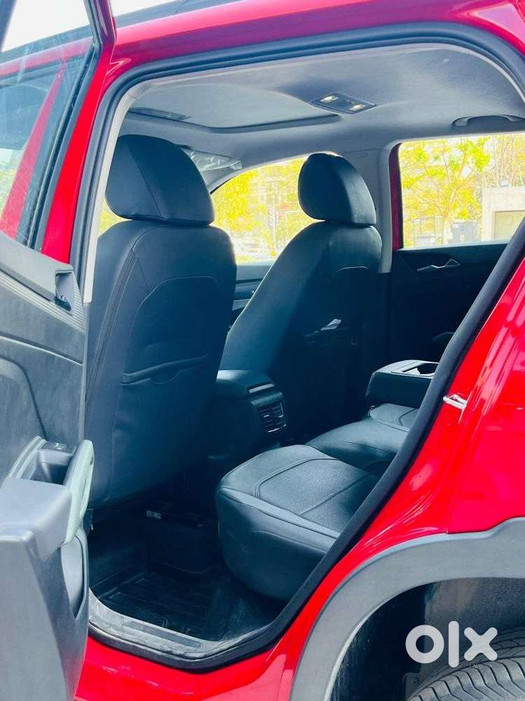 Skoda Kylaq Prestige At, 2025, Petrol