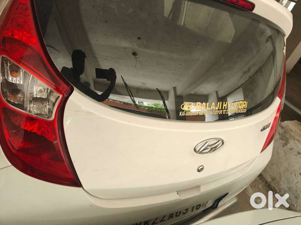 Hyundai Eon 2018 Petrol Good Condition Single Hand Driven White Colour