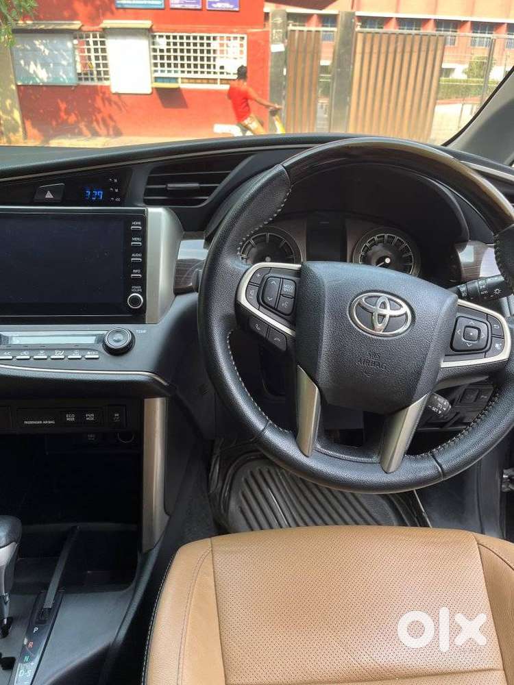 Toyota Innova Crysta 2.7 Zx At, 2021, Diesel