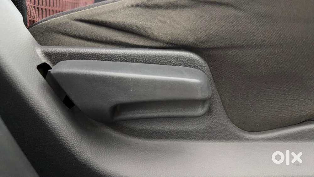 Maruti Suzuki Ritz Vxi, 2014, Petrol
