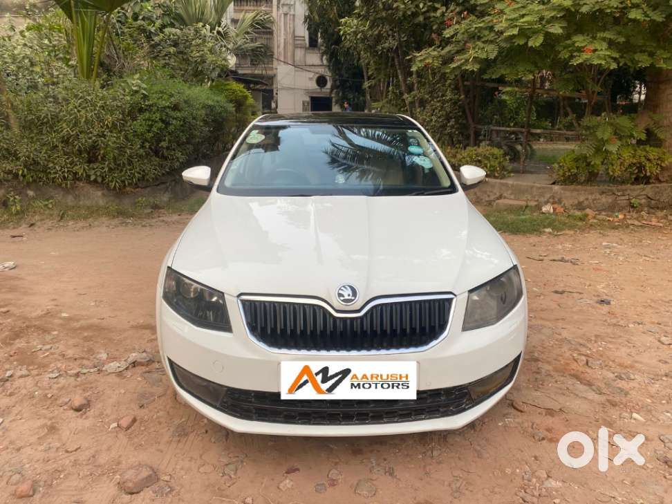 Skoda Octavia 2013-2017 Elegance 1.8 Tsi At, 2015, Petrol