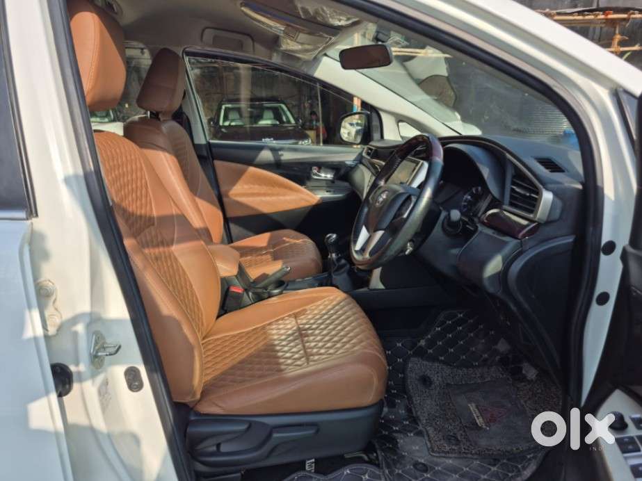 Toyota Innova Crysta