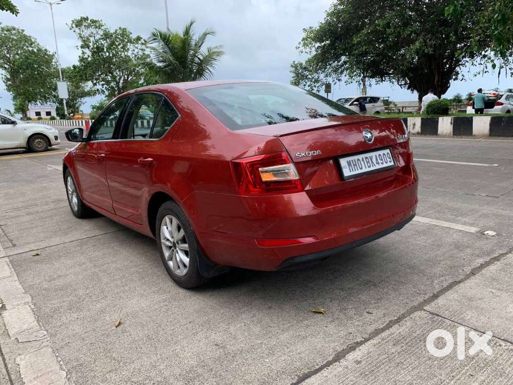 Skoda Octavia 1.8 Elegance Tsi At, 2014, Petrol