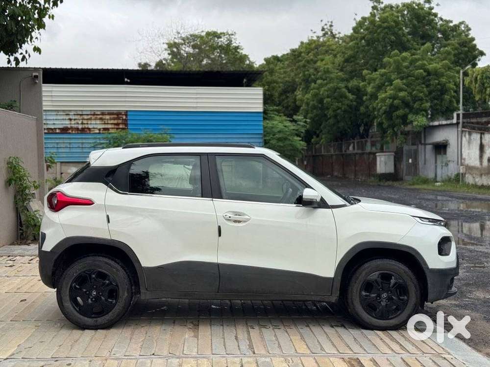 Tata Punch Accomplished Amt, 2022, Petrol