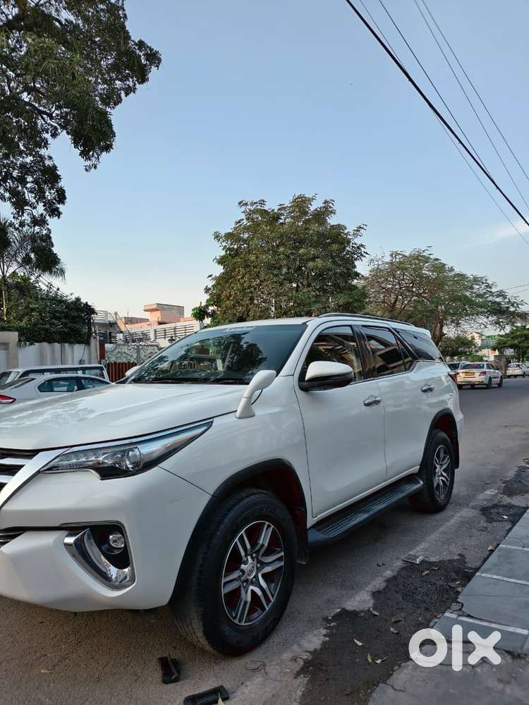 Toyota Fortuner 3.0 4x2 Automatic, 2018, Diesel