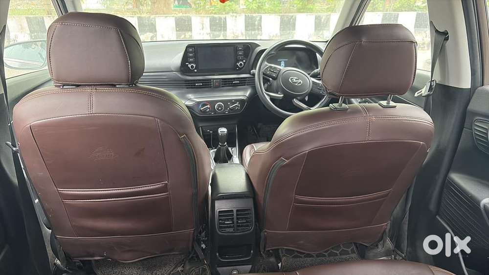 Hyundai Petrol Manual 2021