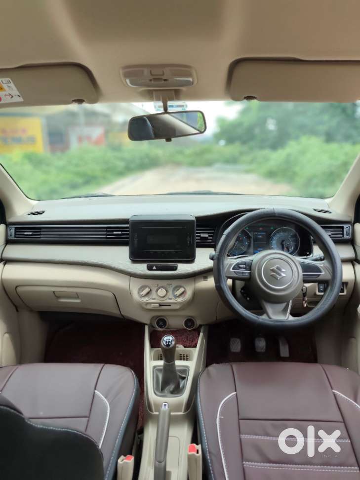 Maruti Suzuki Ertiga 1.5 Vxi, 2022, Petrol