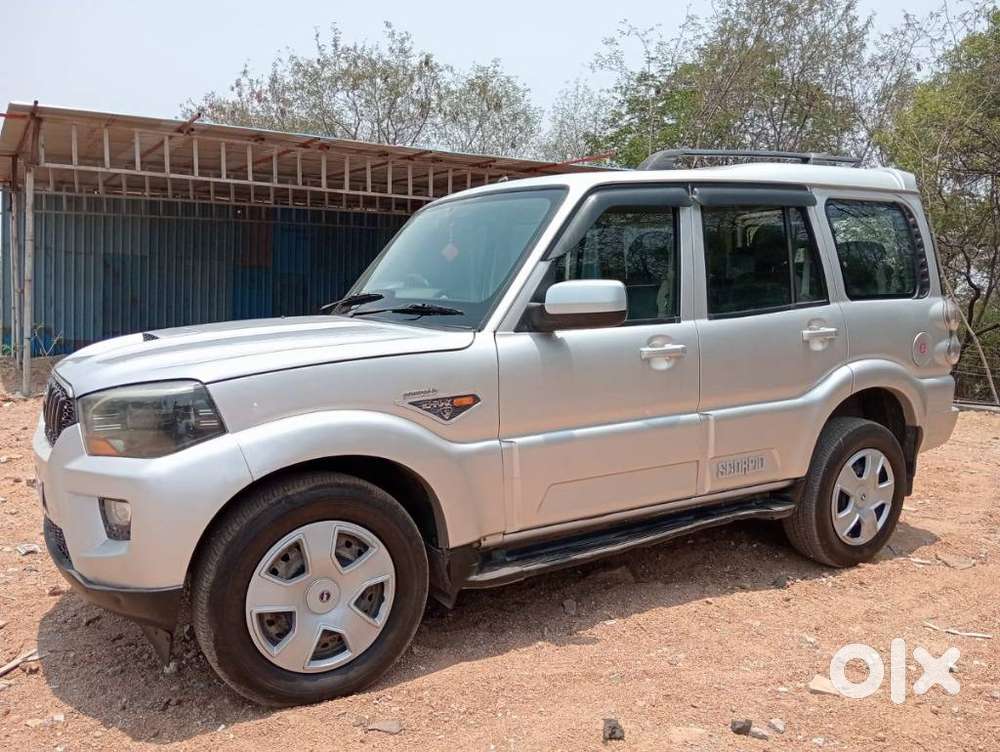Mahindra Scorpio S6 Plus, 2016, Diesel