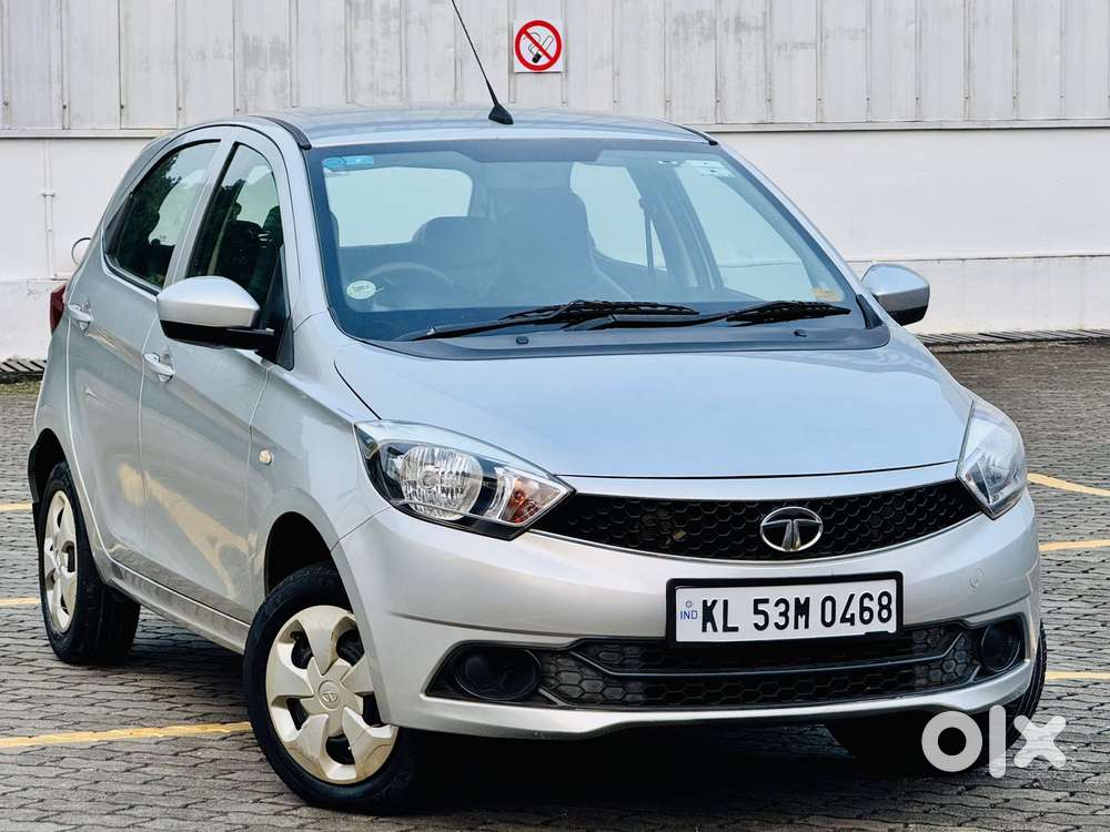 Tata Tiago 1.2 Revotron Xt (o), 2017, Petrol