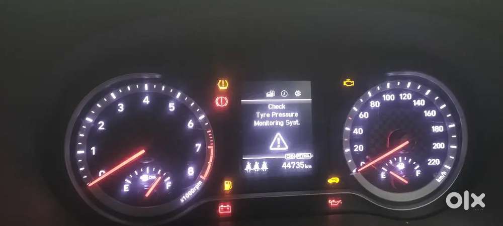 Car Rent Per Leni He Muje Kisi Ko Dena He To Samprk Kre