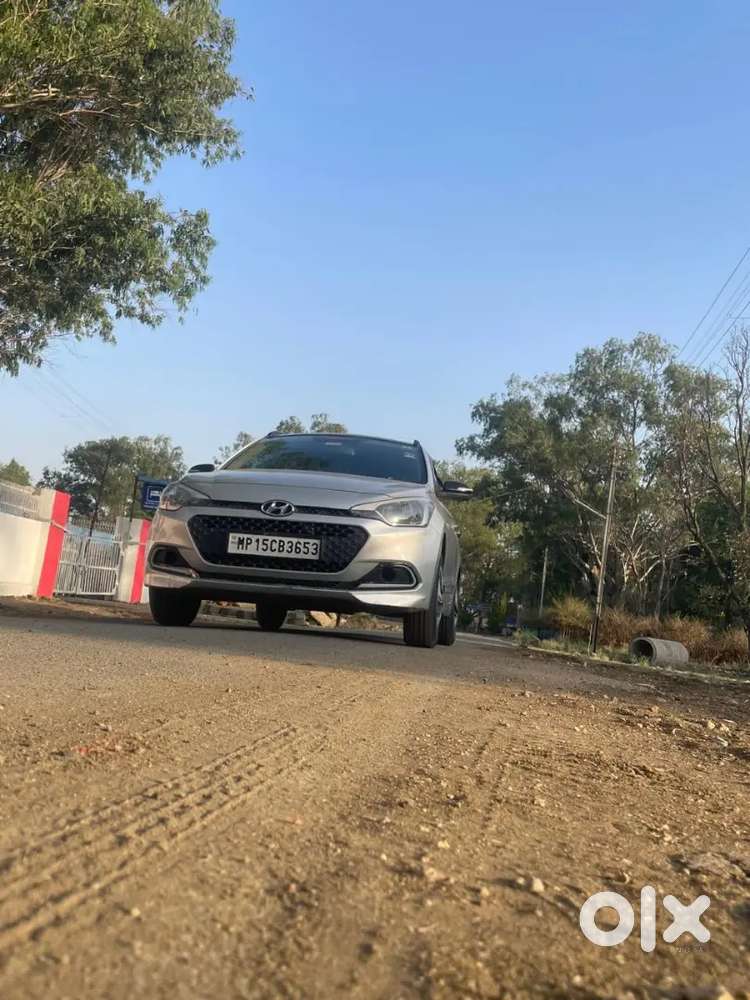 Hyundai Elite I20 2017 Petrol 80000 Km Driven