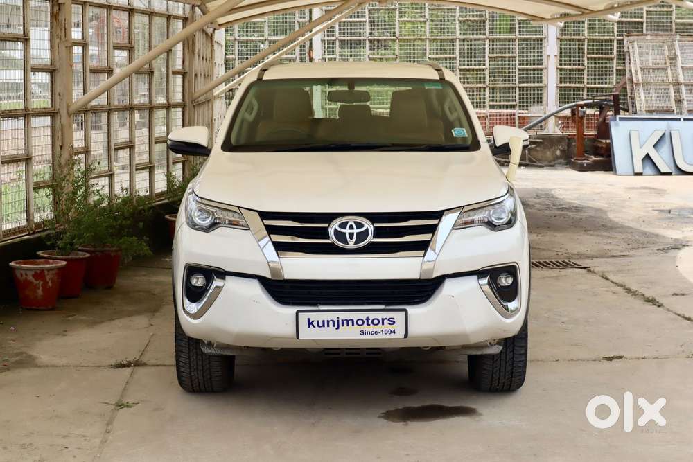 Toyota Fortuner 4x4 At 2.8 Diesel, 2023, Diesel