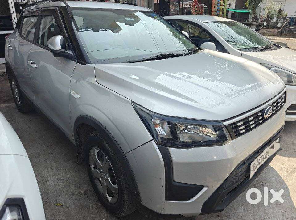 Mahindra Xuv300 W6, 2019, Petrol