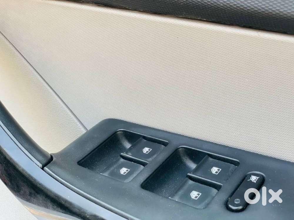 Tata Tiago 1.05 Revotorq Xm, 2017, Petrol