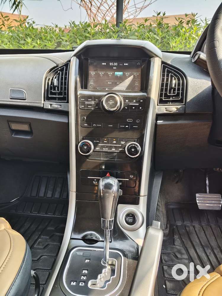 Mahindra Xuv500 W11 At, 2021, Diesel