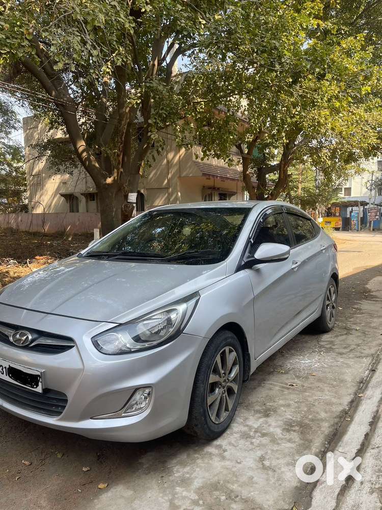 Hyundai Verna 2014 Diesel 111500 Km Driven