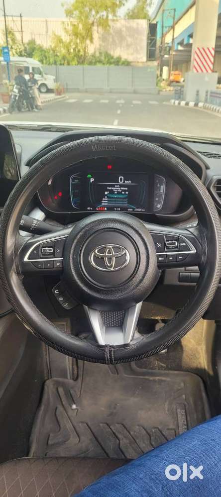 Toyota Urban Cruiser Hyryder 1.5 S Hybrid, 2025, Petrol