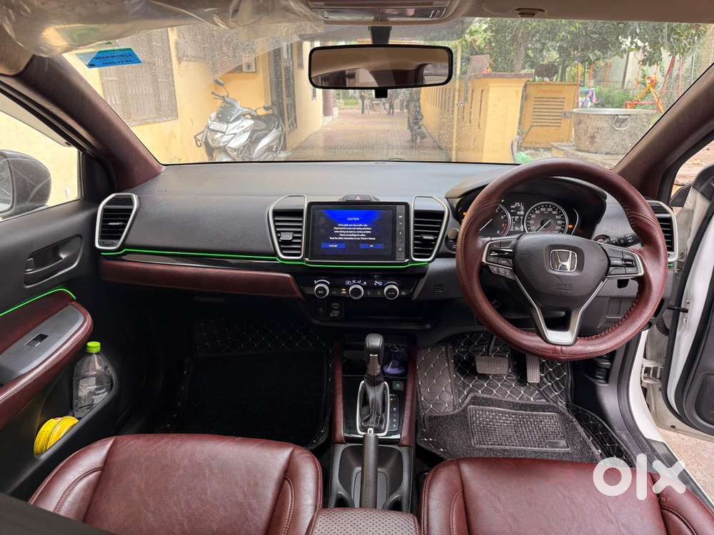 Honda City Zx 2022 Petrol 18000 Km Driven