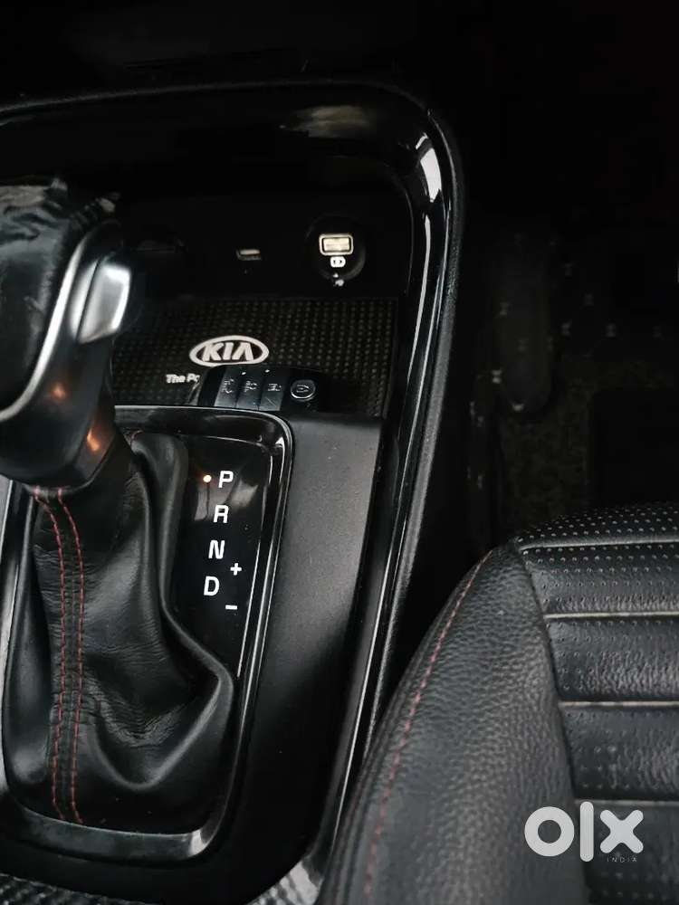 Kia Sonet Automatic  Gtx Plus