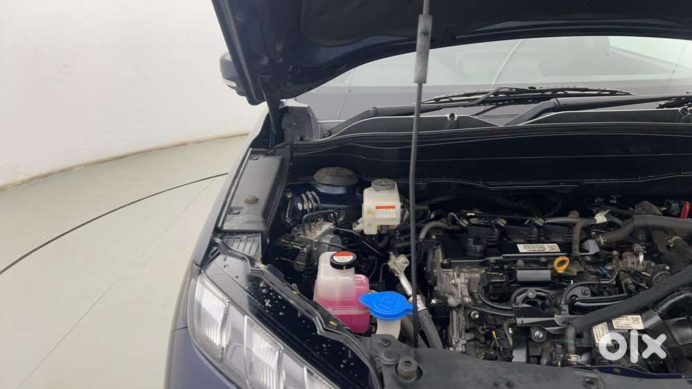 Maruti Suzuki Grand Vitara 1.5 Alpha Plus Intelligent Hybrid Ecvt, 2..