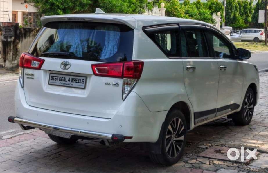 Toyota Innova Crysta 2.4 Z 7 Str, 2023
