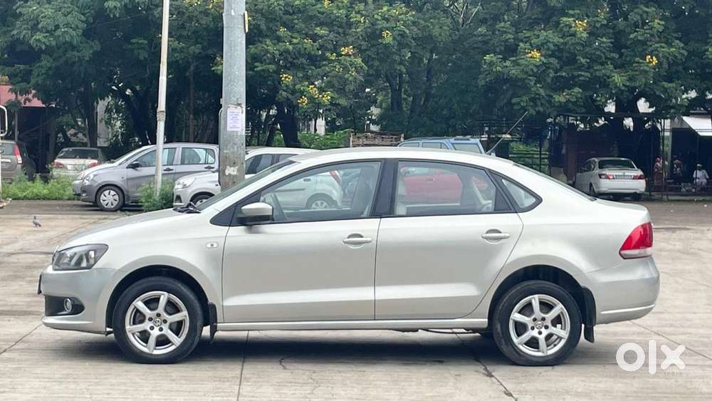 Volkswagen Vento 2010-2013 Petrol Highline, 2012, Petrol