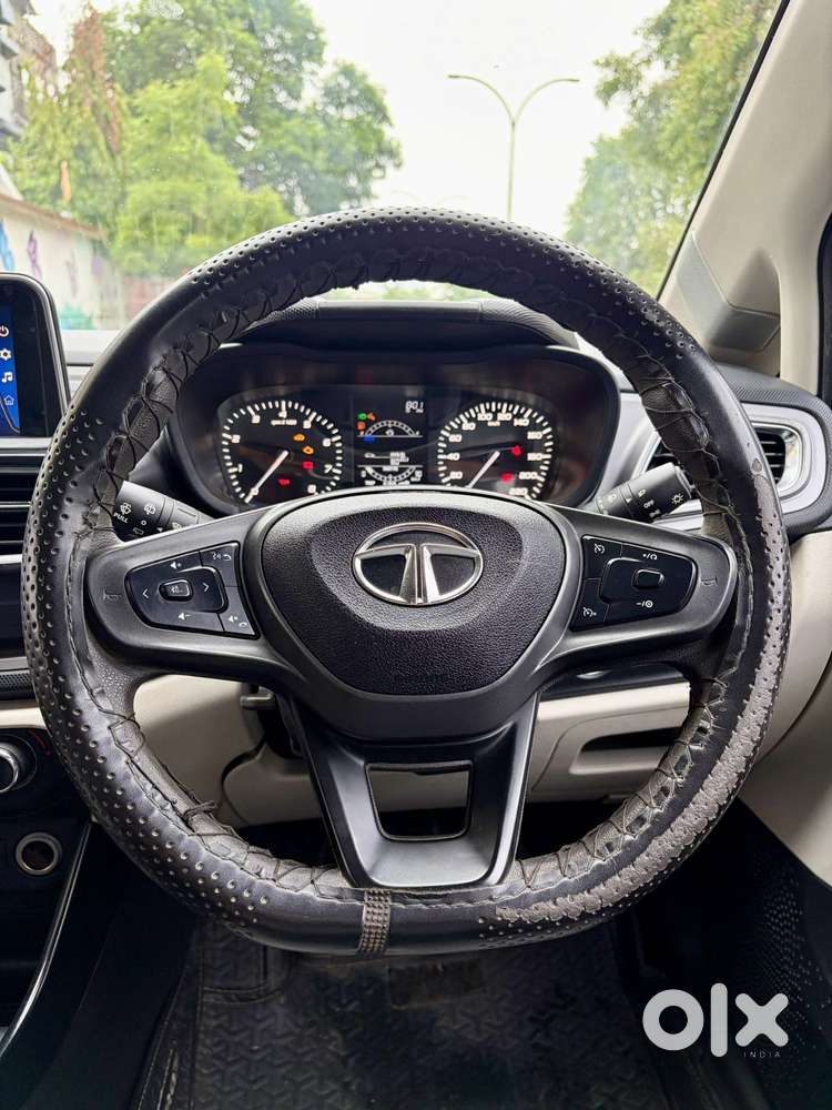 Tata Altroz Xz, 2022, Petrol