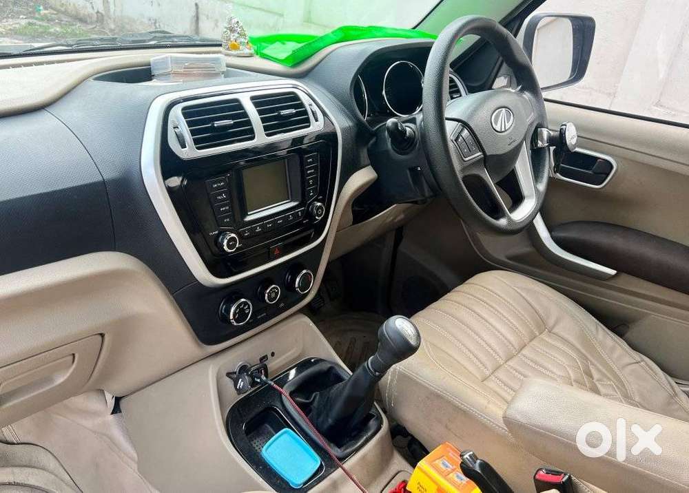 Mahindra Tuv 300 T8, 2017, Diesel