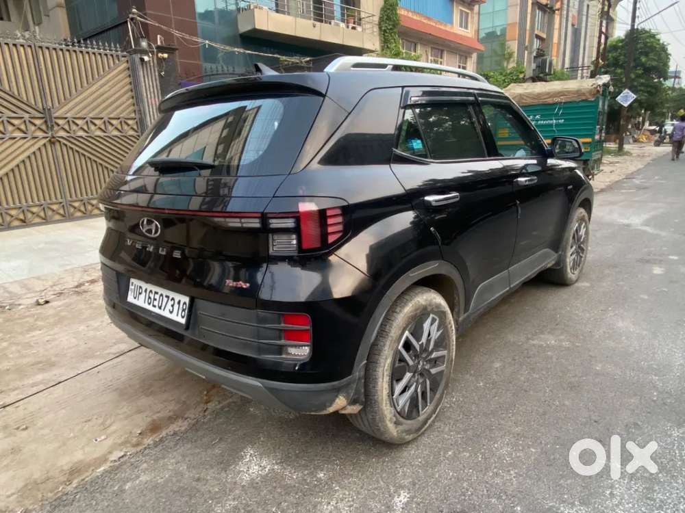 Hyundai Venue 1.0 S (o) Turbo Dct, 2024, Petrol