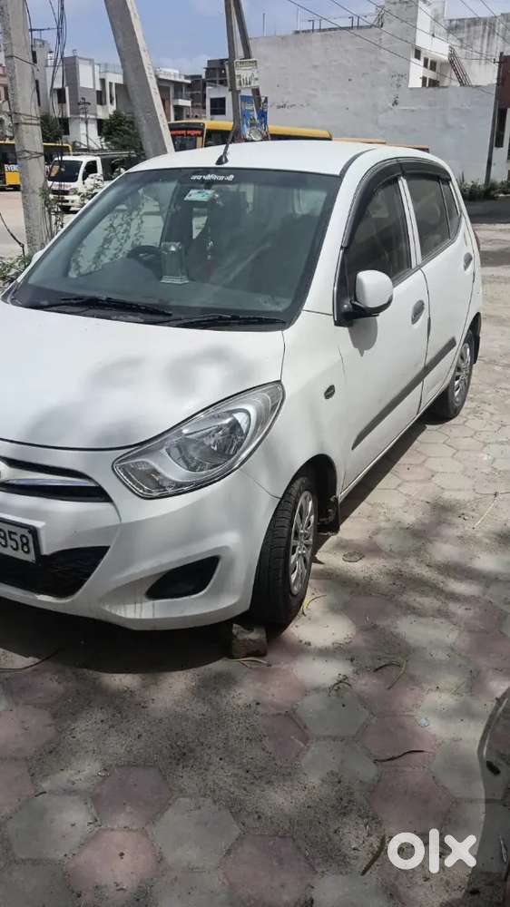 Hyundai I10 Asta Petrol 2013
