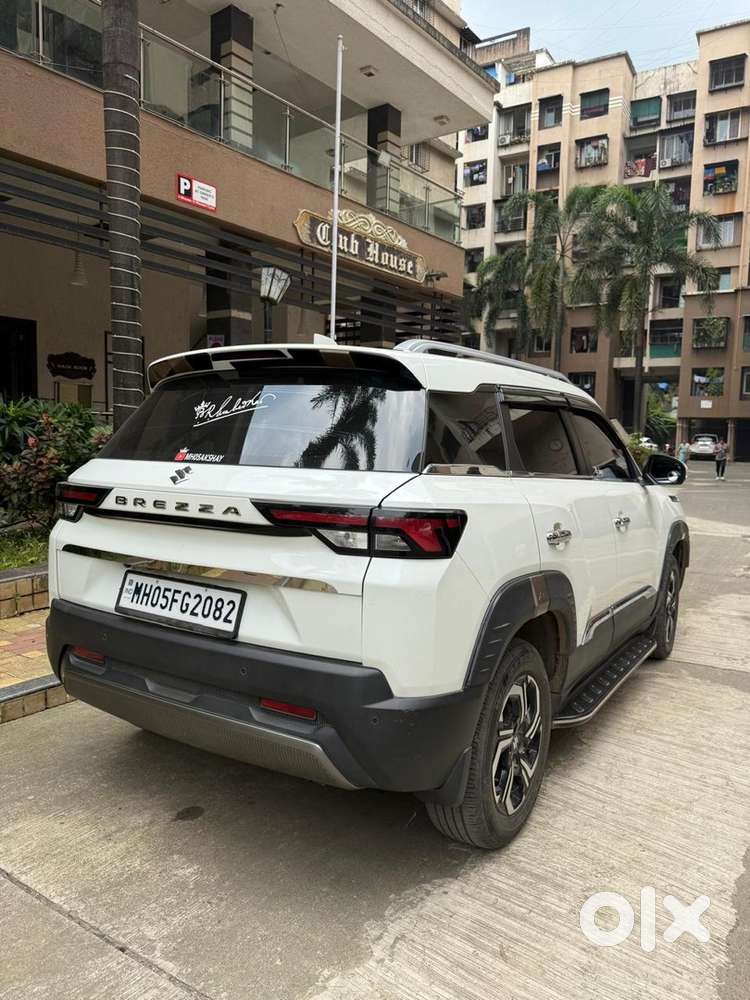 Maruti Suzuki Brezza 2023 Cng & Hybrids 27800 Km Driven