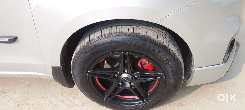 Maruti Suzuki Ertiga Vxi Cng, 2017, Cng & Hybrids