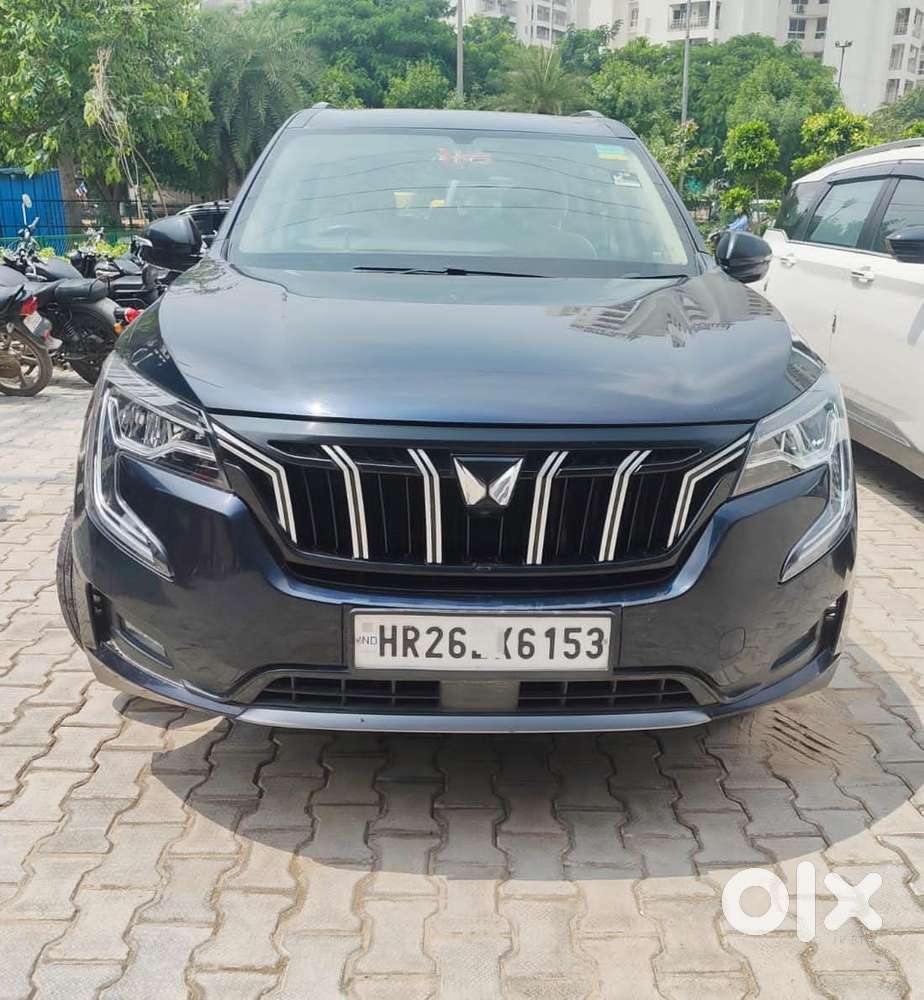Mahindra Xuv700 2.0 Ax 5 Petrol Mt Str, 2022, Petrol