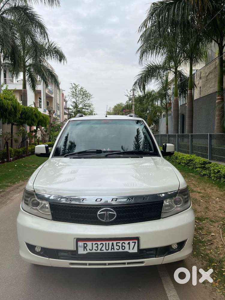 Tata Safari Storme, 2017, Diesel