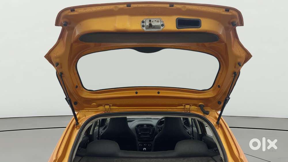 Tata Tiago 1.05 Revotorq Xt, 2018, Petrol