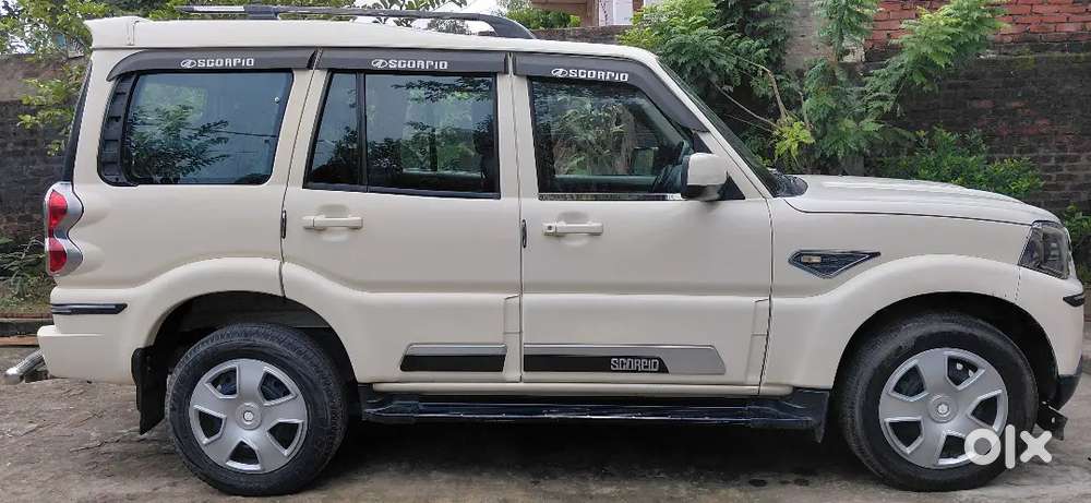 Mahindra Scorpio 2019 Diesel Manual