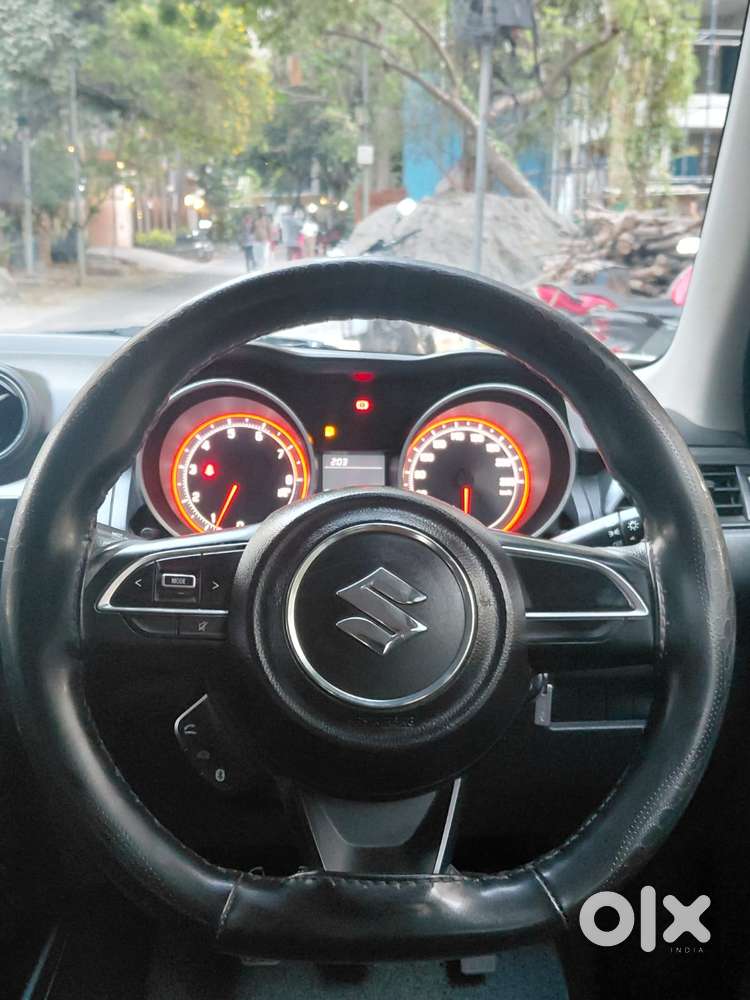 Maruti Suzuki Swift Vxi + Manual, 2020, Petrol