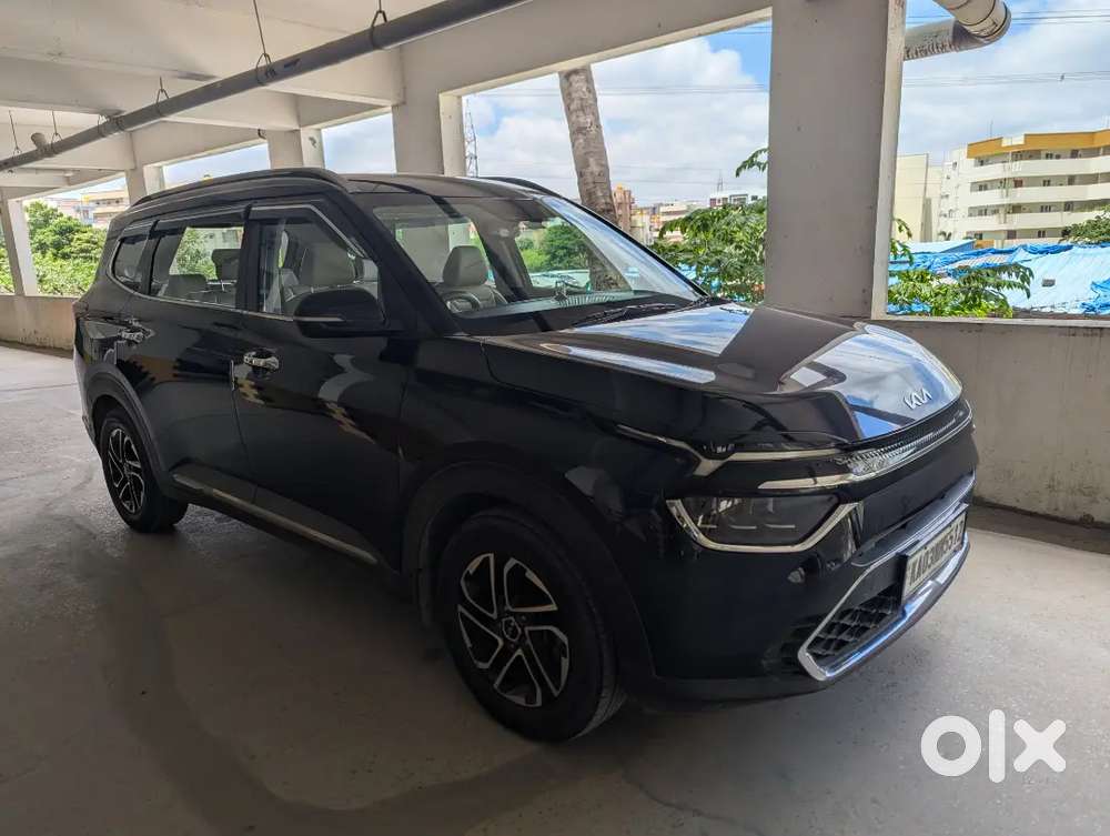 Kia Carens Prestige Plus Manual 2022 (topend)