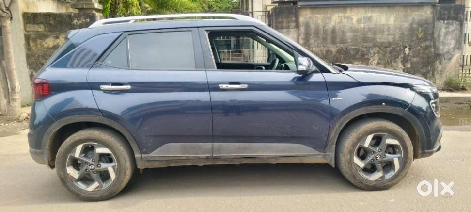 Hyundai Venue 1.0 Sx Plus Turbo Dct Dual Tone, 2021, Petrol
